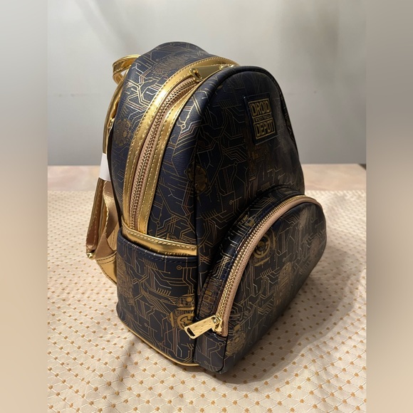 DISNEY PARKS STAR WARS GALAXY'S EDGE DROID DEPOT R2-D2 C-3PO BACKPACK - Picture 2 of 8